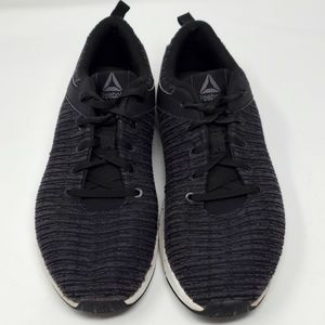 Women's  Reebok Print Lux Running Shoes  Size 9 Black Sneakers